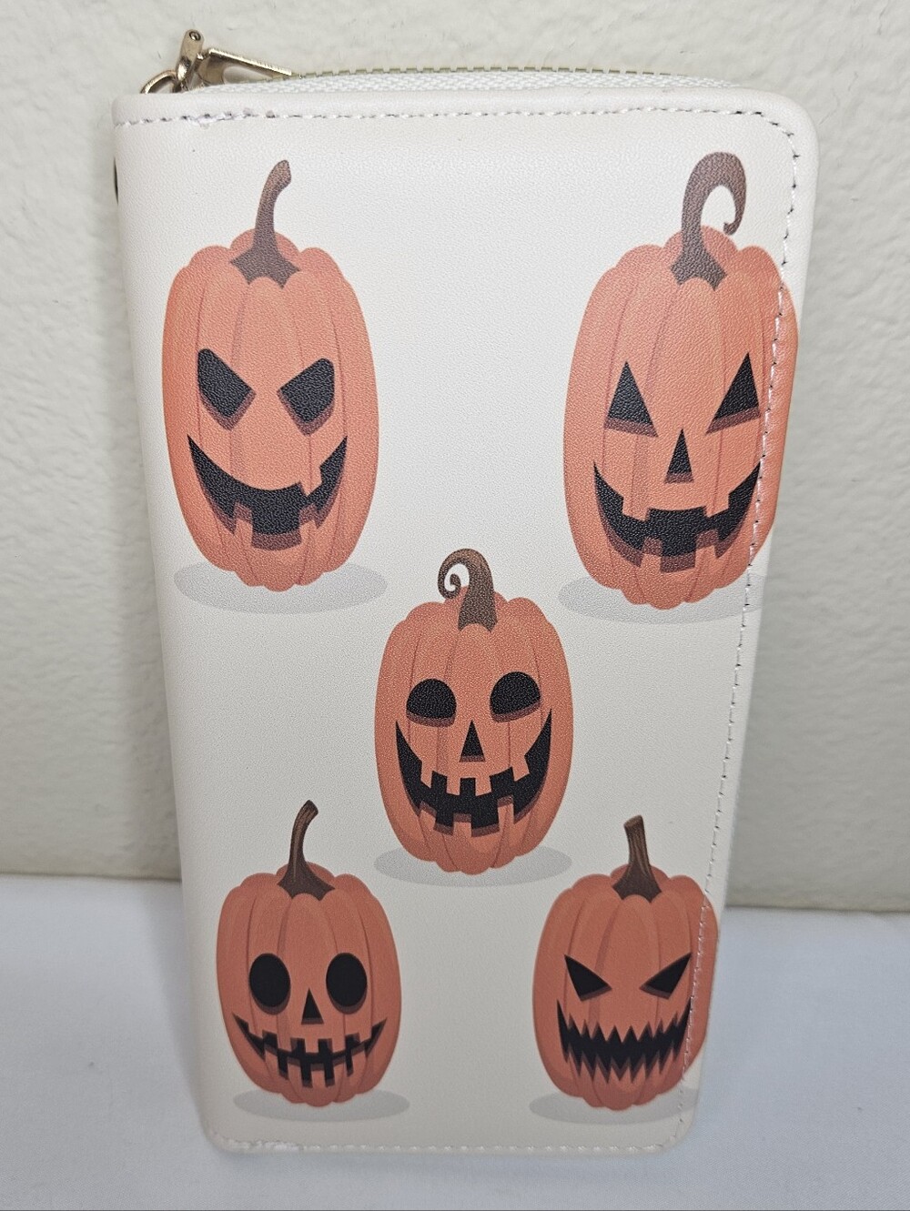 Jack-o'-Lantern Pumpkin Wallet/Wristlet NEW